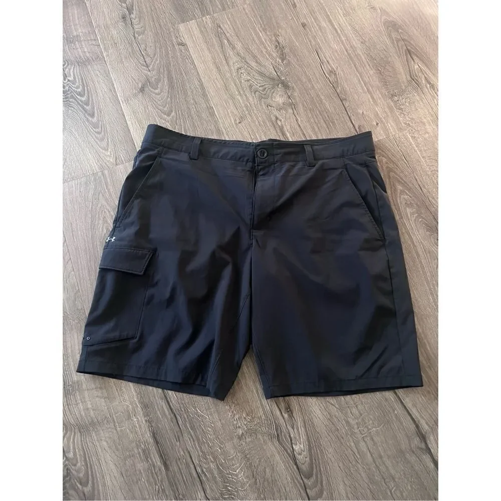 Under Armour Mantra Cargo Shorts Mens 38 Black Hybrid Lightweight Pockets